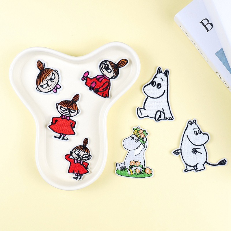 Embroidery Patches - Naszywki z haftowanymi postaciami Mumina, urocze